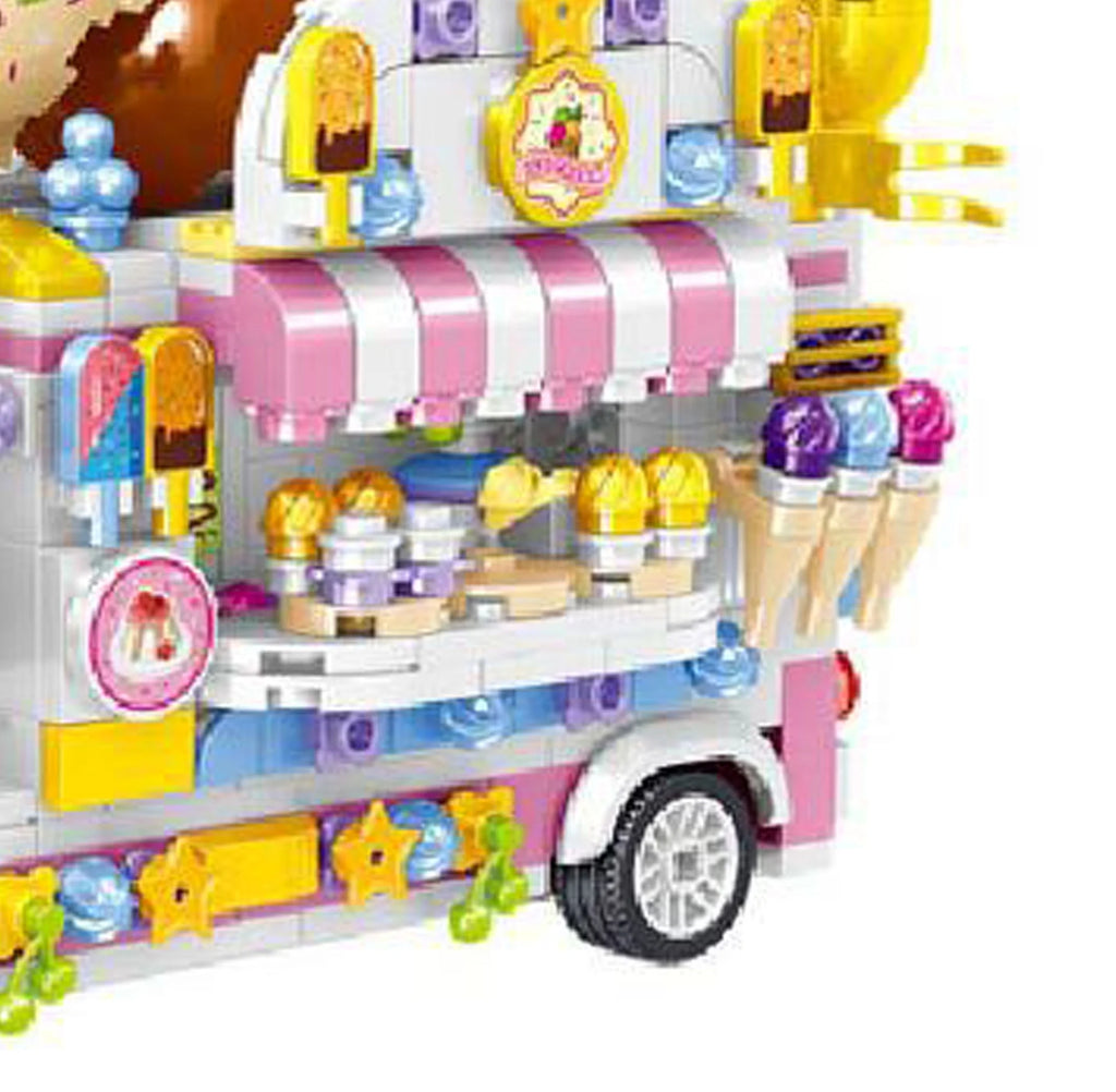 Dining Car Building Blocks Toy 593 Blocks J442348