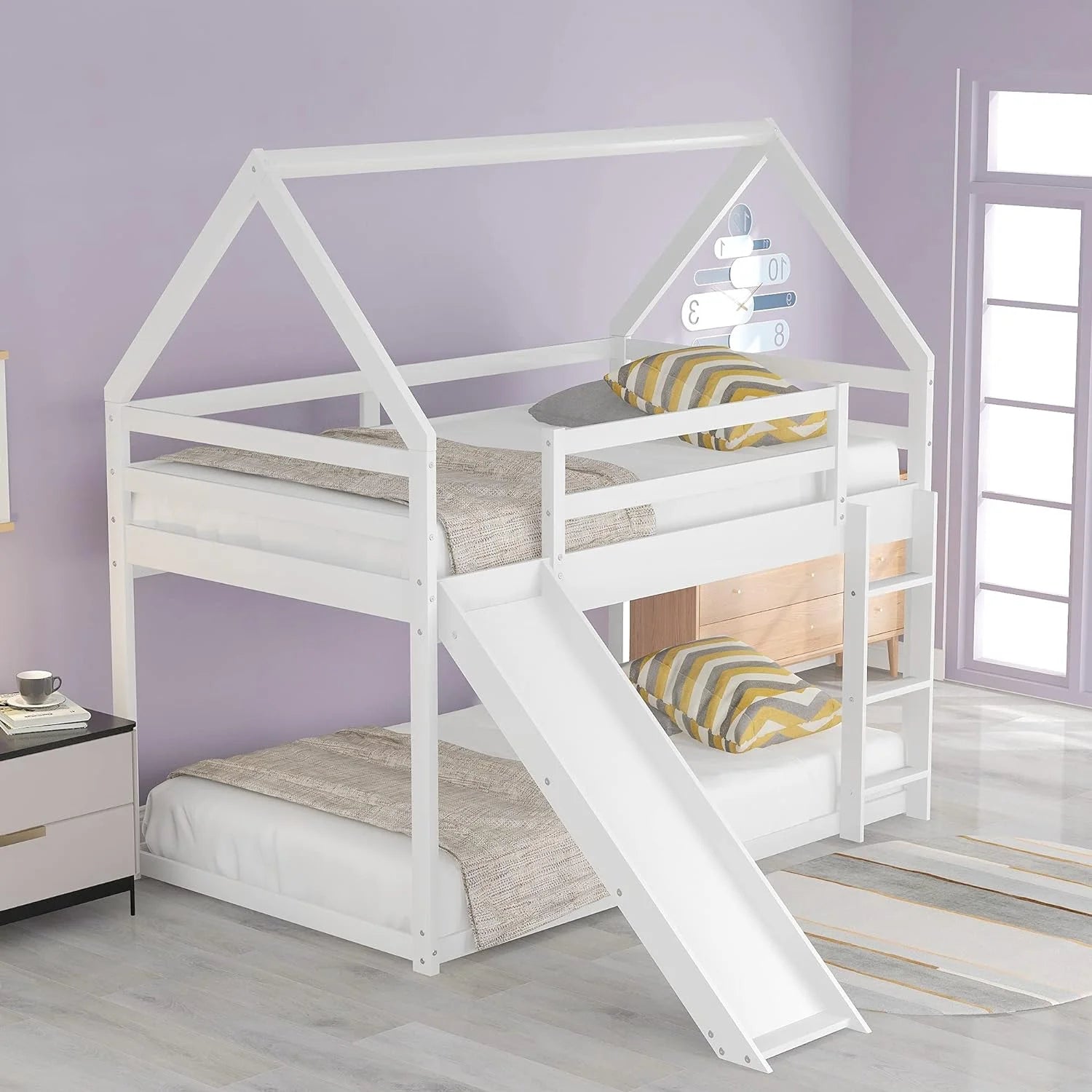 White Wood Buk Bed With Slide U728