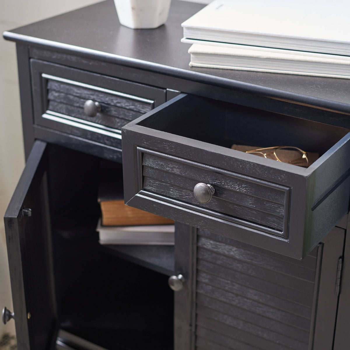 2 Drawer 2 Door Black Sideboard W575405