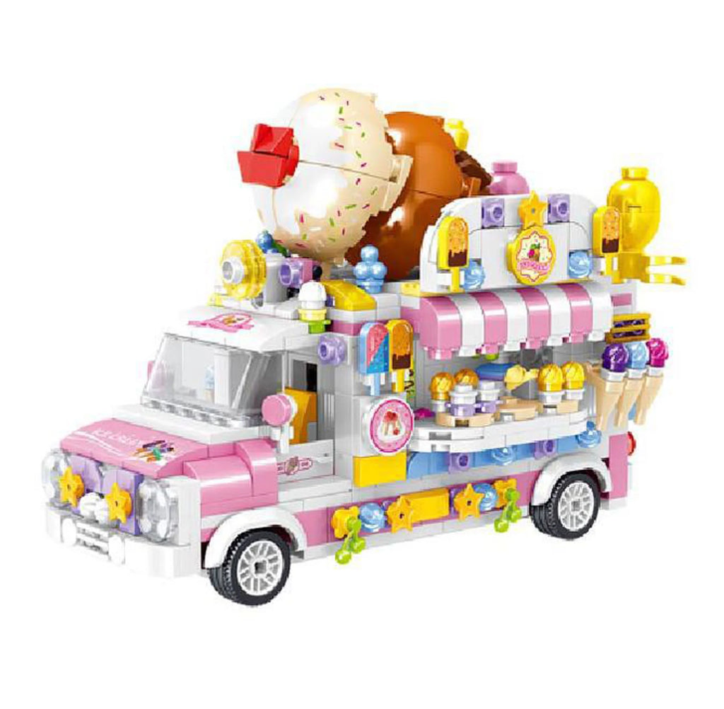 Dining Car Building Blocks Toy 593 Blocks J442348