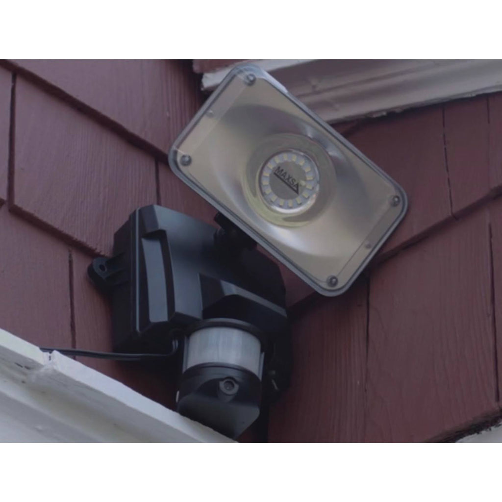 Solar Powered Security Video Camera Floodlight O69625