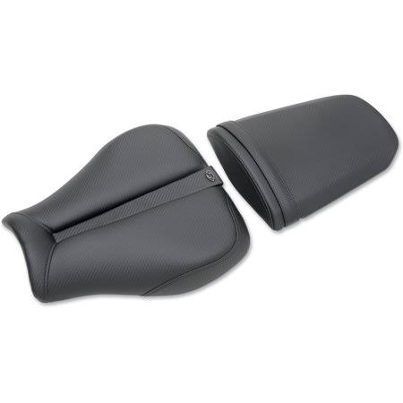 Gel-Channel Track-CF Seat Q9591