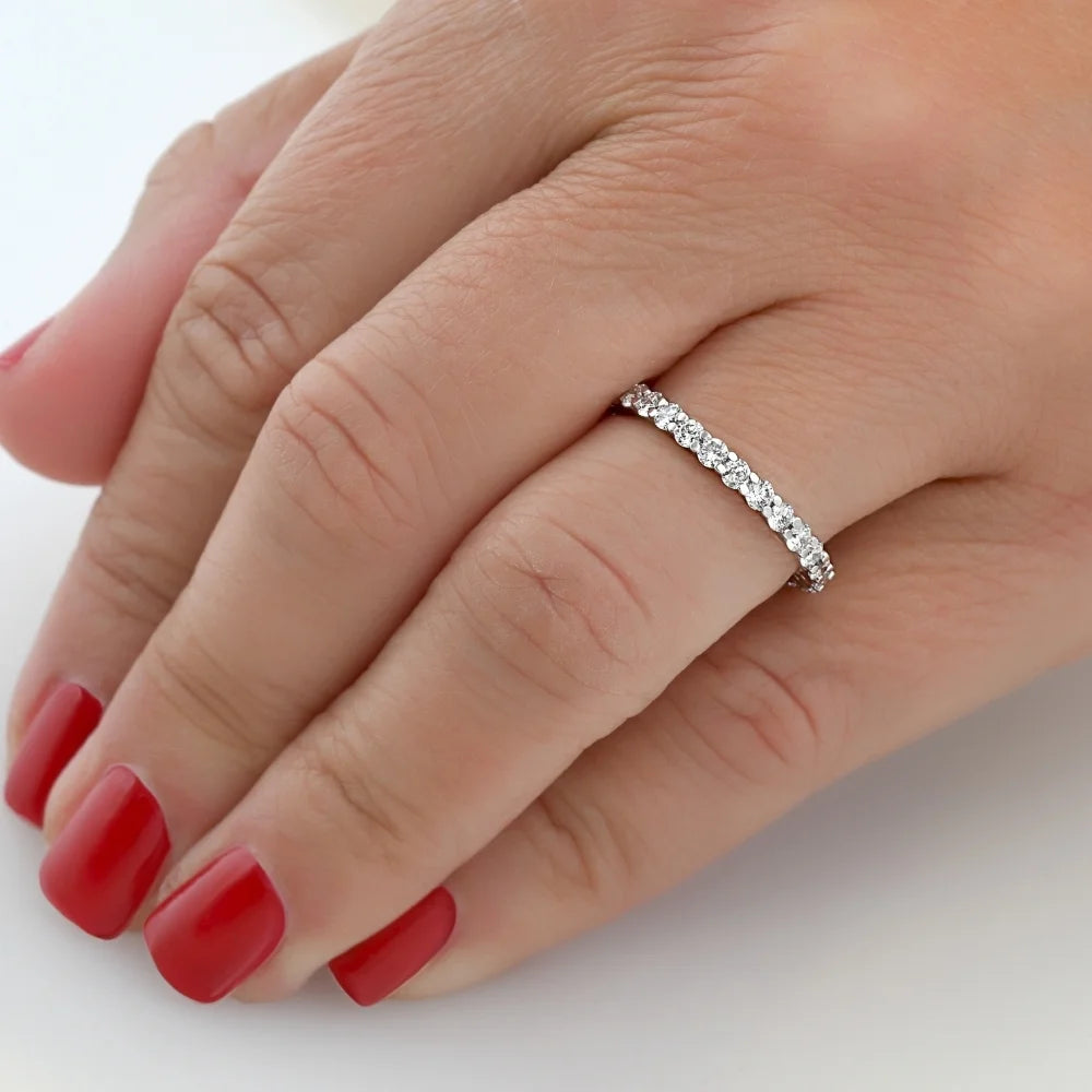 14k White Gold Diamond Eternity Wedding Ring P554