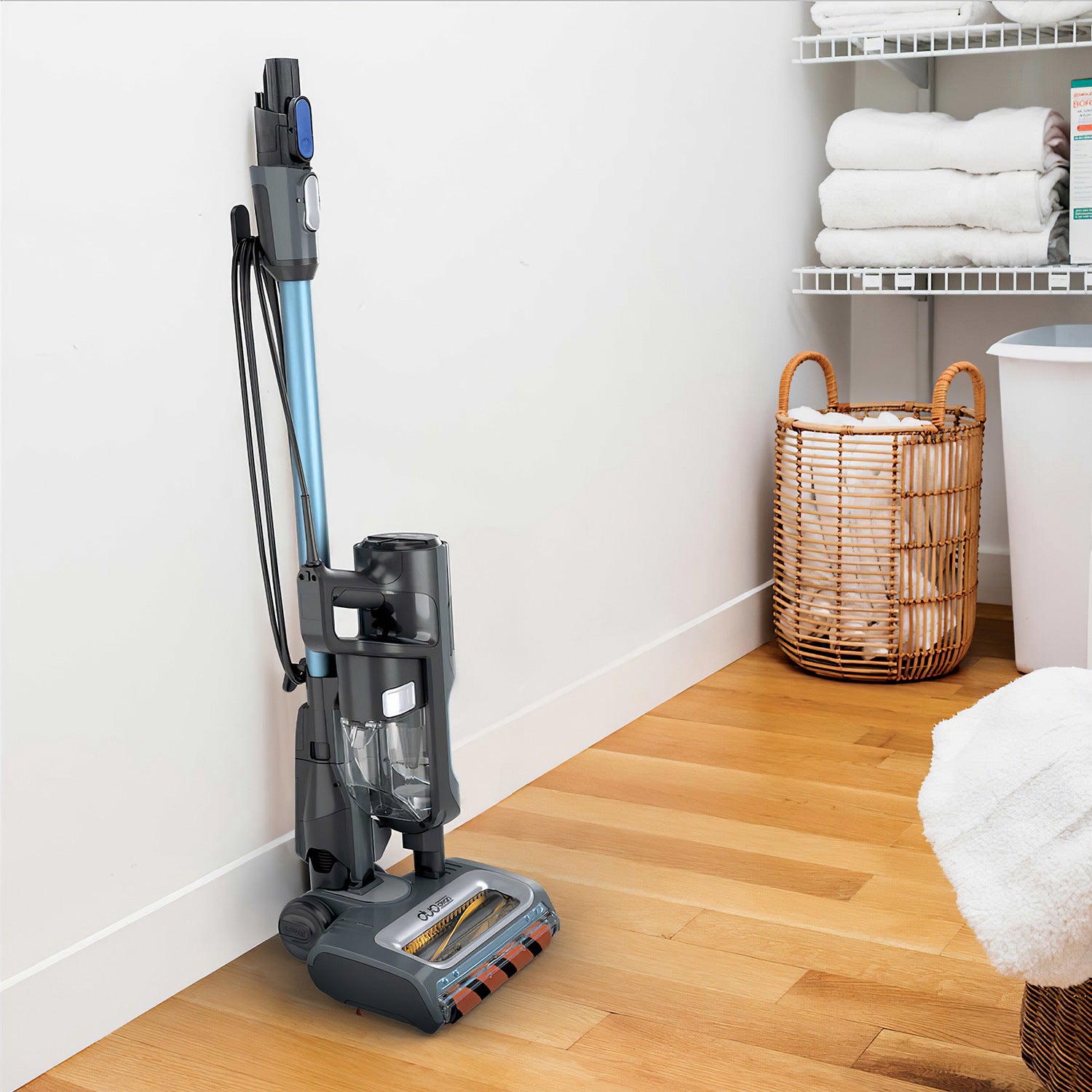 Blue Refurbished Shark Stick Vacuum E621982