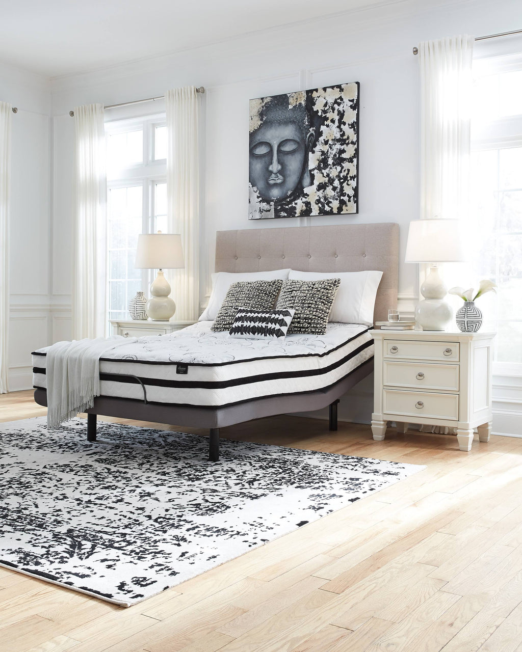 King Hybrid Mattress C93564