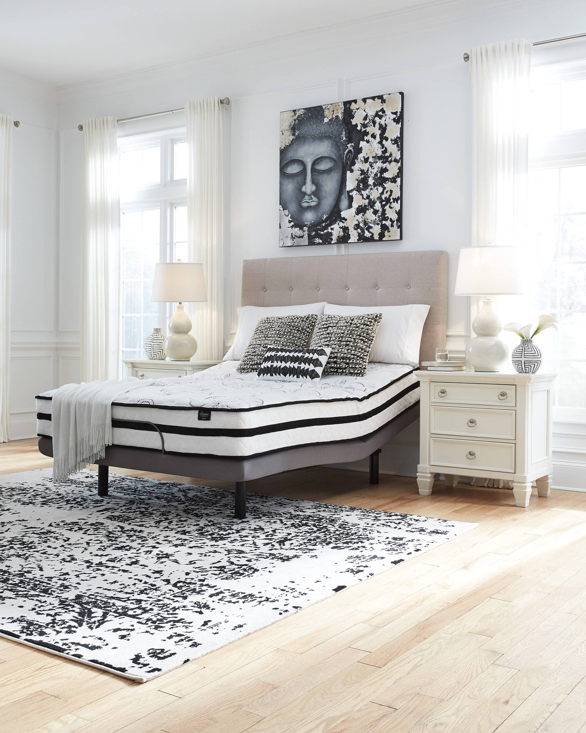 King Hybrid Mattress C93564