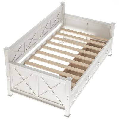 White Twin Daybed C549797