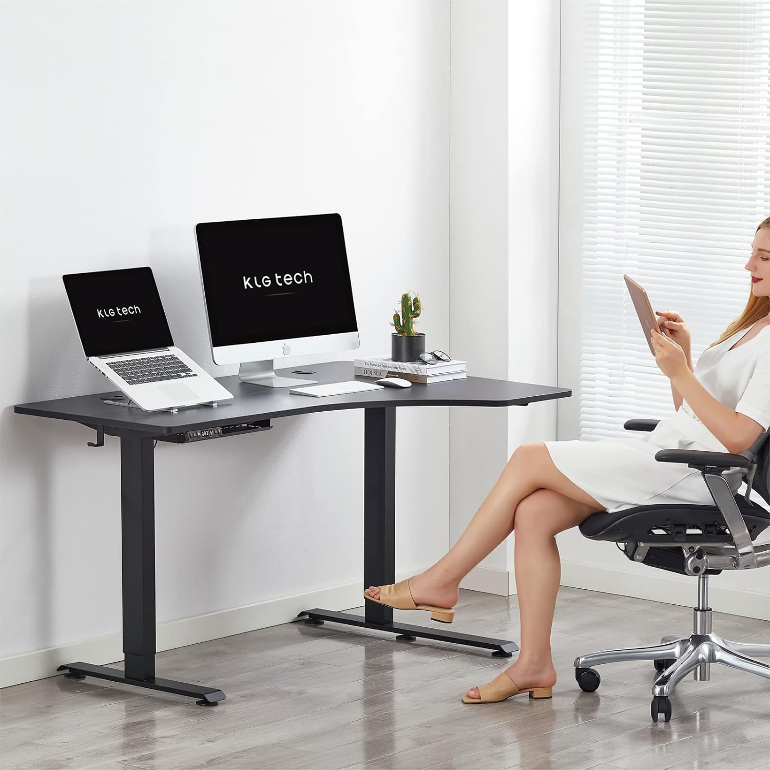 55Inch Electric Height Adjustable L-Shape Corner Desk with Cable Tray I377