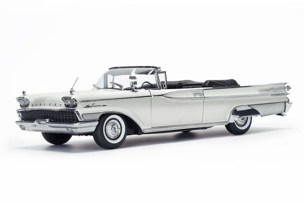 1/18 Scale Diecast Model Toy Car C205679
