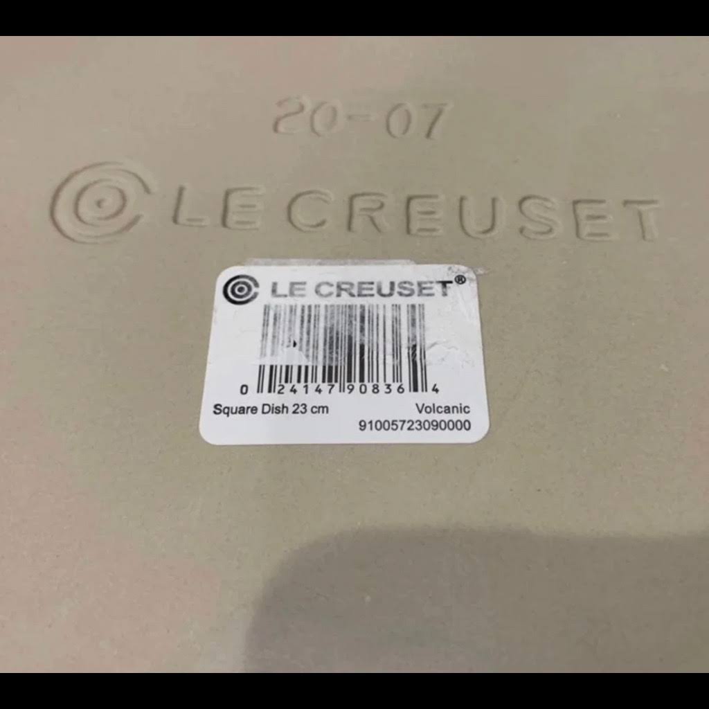 Volcanic Stoneware Square Dish, 23 cm N93275