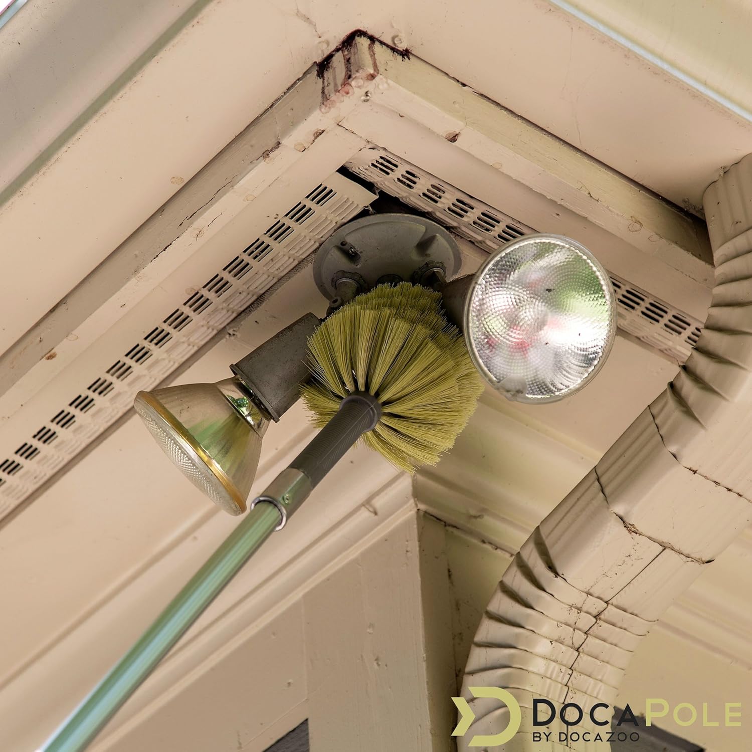 Extension Pole with Cobweb Duster Q2090